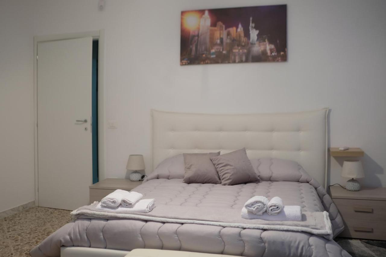 Le Stanze Di Sofia Bed & Breakfast Salerno Exterior photo