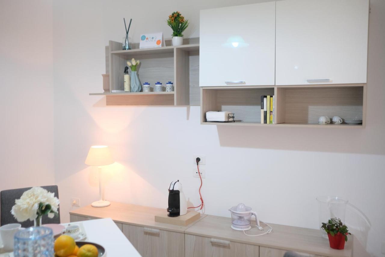 Le Stanze Di Sofia Bed & Breakfast Salerno Exterior photo